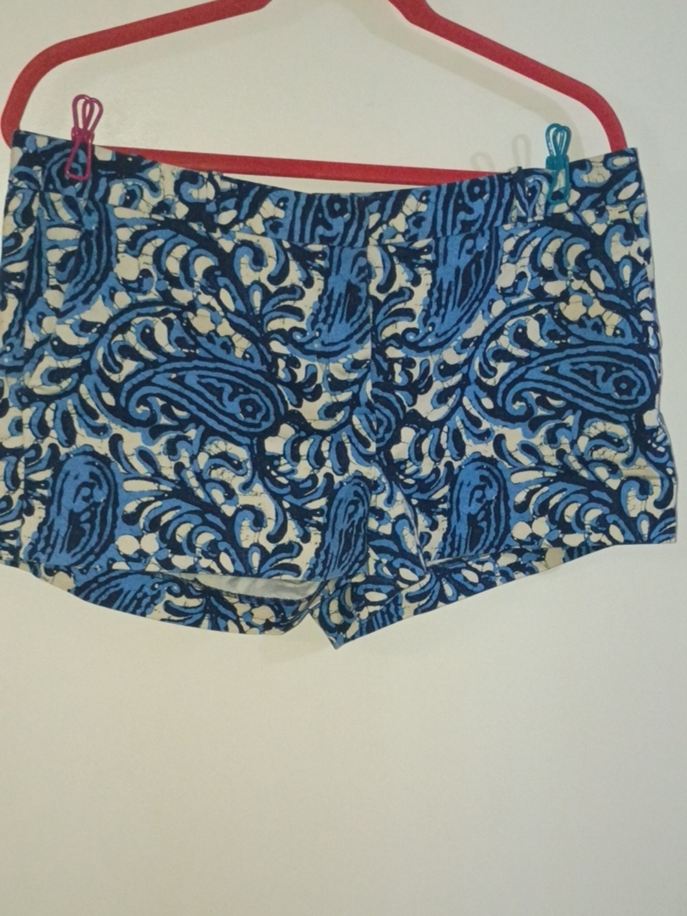 Michael Michael Kors Blue & White Paisley Print Shorts - Size 12